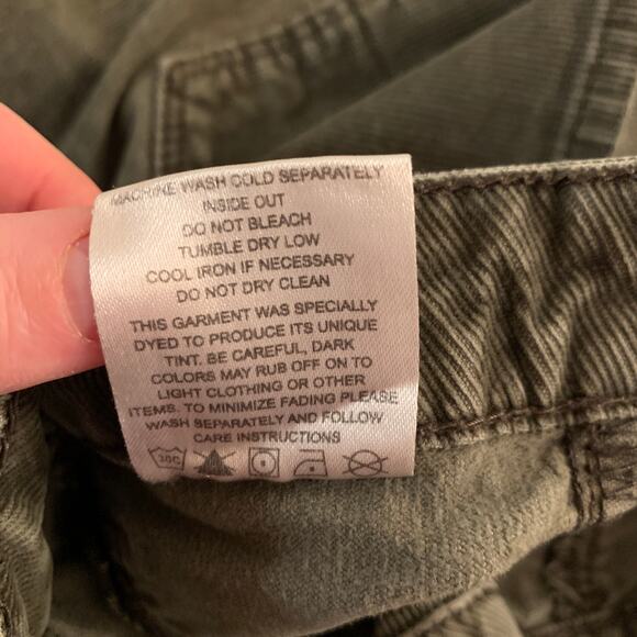 Roxy women's olive green low rise skinny fit corduroy pants US 9 - Picture 9 of 9